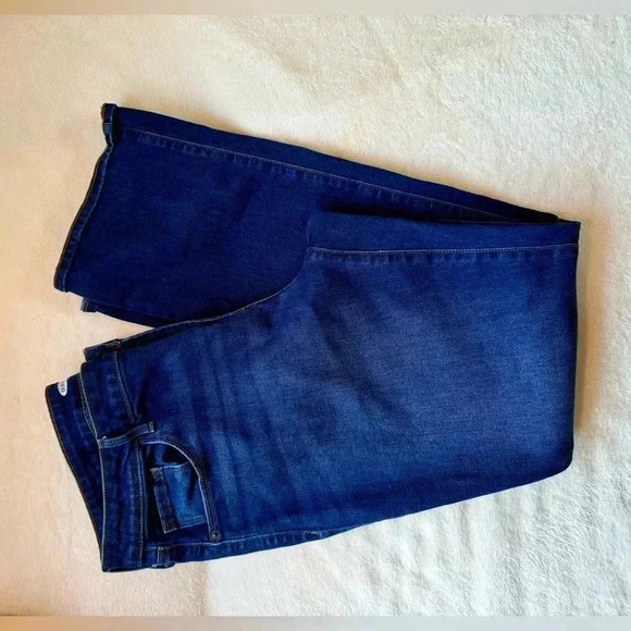 Old Navy Mid Rise Kicker Bootcut Jeans Size 16 -Great Condition, Blue Denim - Picture 4 of 8